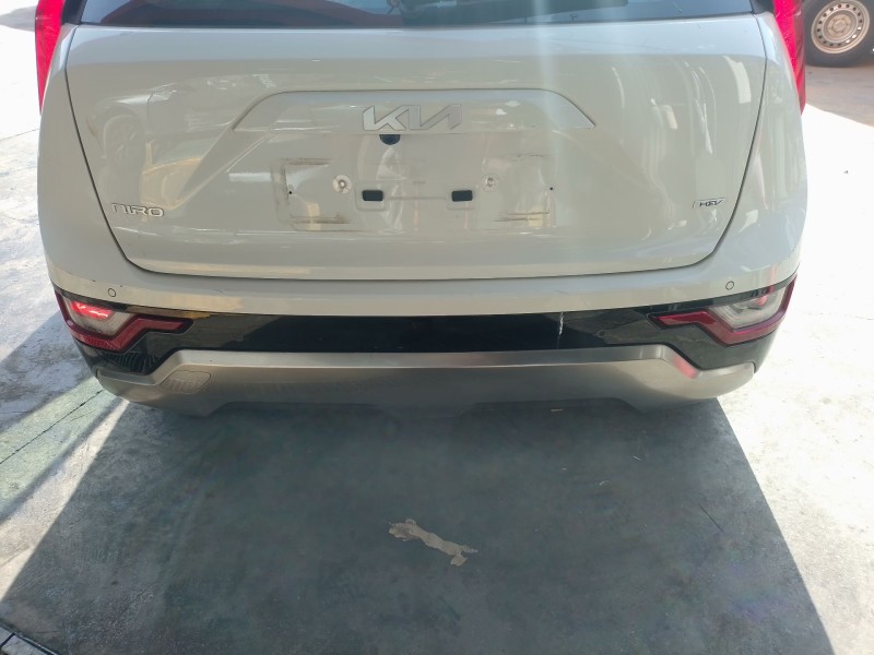 Recambio de paragolpes trasero para kia niro ii (sg2) 1.6 gdi hybrid referencia OEM IAM   