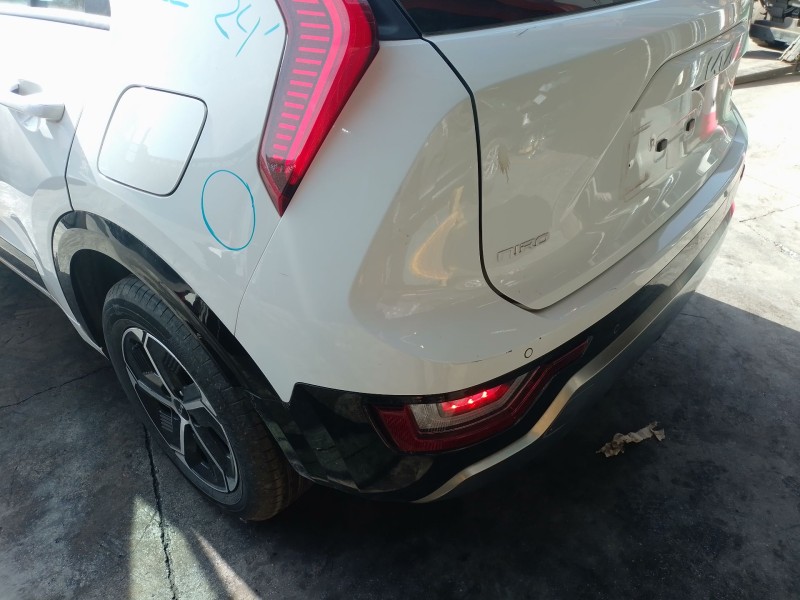 Recambio de paragolpes trasero para kia niro ii (sg2) 1.6 gdi hybrid referencia OEM IAM   