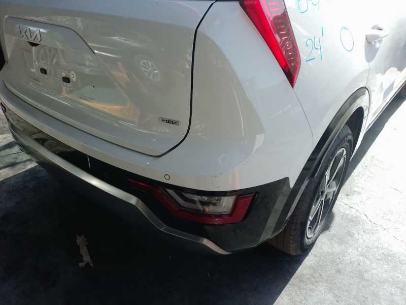 Recambio de paragolpes trasero para kia niro ii (sg2) 1.6 gdi hybrid referencia OEM IAM   