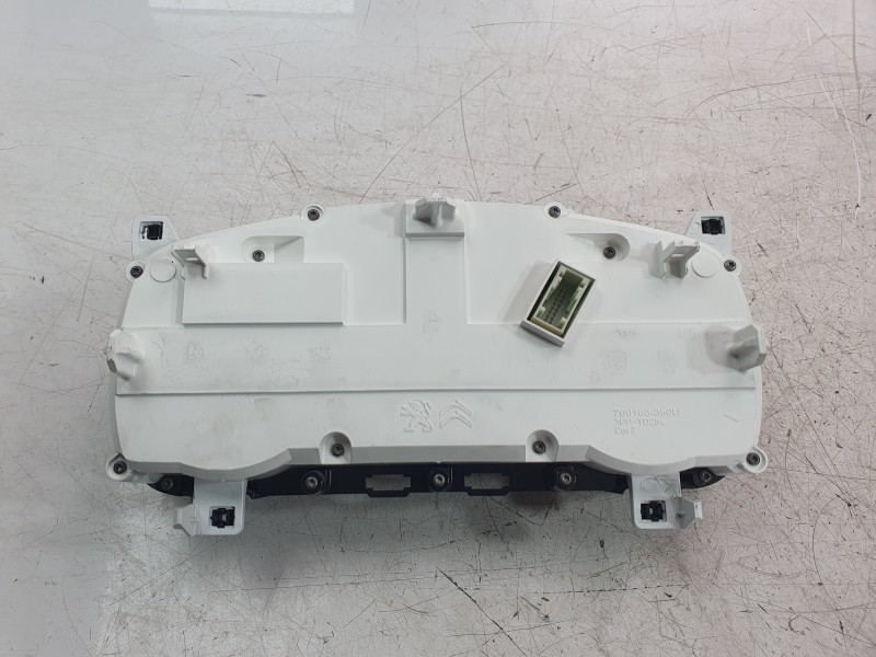 Recambio de cuadro instrumentos para opel combo furgoneta/monovolumen (k9) 1.5 d referencia OEM IAM 983812218000  