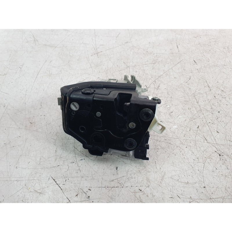 Recambio de cerradura puerta trasera izquierda para audi a3 (8v1, 8vk) 1.6 tdi referencia OEM IAM 8K0839015H  DLF490037HQ