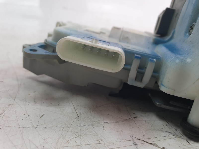 Recambio de cerradura puerta trasera izquierda para audi a3 (8v1, 8vk) 1.6 tdi referencia OEM IAM 8K0839015H  DLF490037HQ