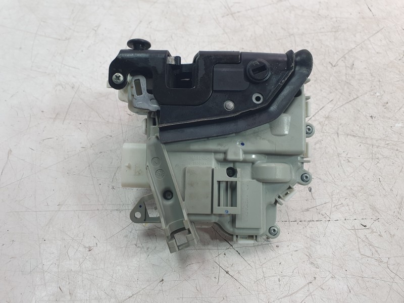 Recambio de cerradura puerta trasera izquierda para audi a3 (8v1, 8vk) 1.6 tdi referencia OEM IAM 8K0839015H  DLF490037HQ