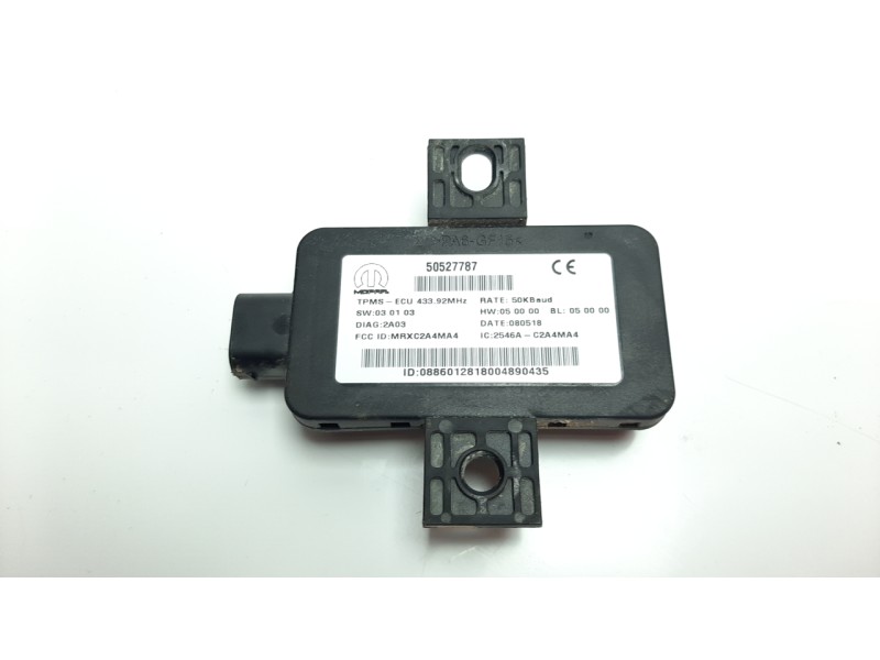 Recambio de modulo electronico para alfa romeo mito (145) 1.4 turbo cat referencia OEM IAM 50527787  