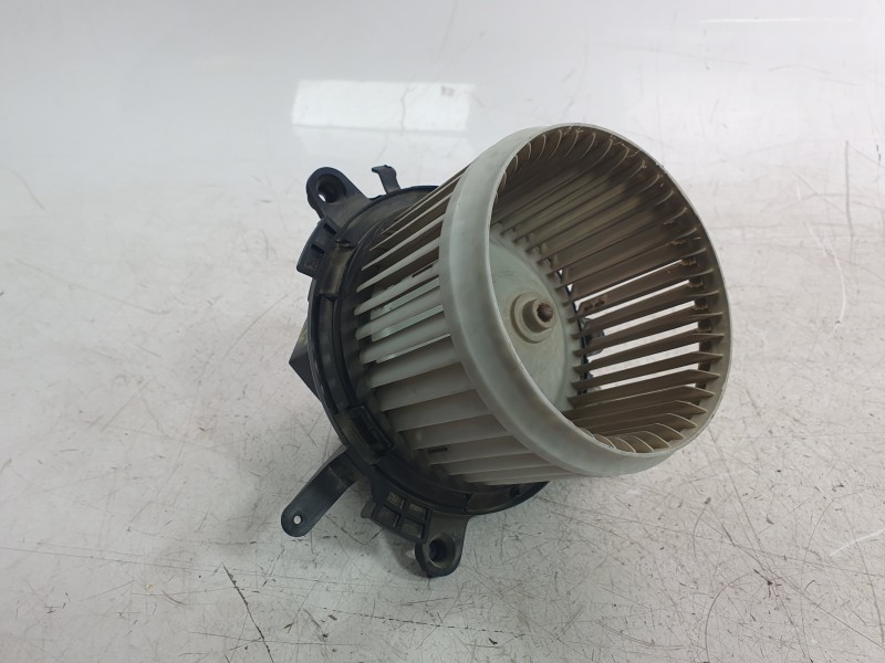 Recambio de ventilador calefaccion para opel combo furgoneta/monovolumen (k9) 1.5 d referencia OEM IAM 9849717080  34651/VHF3800