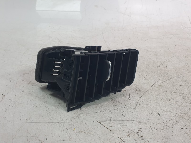 Recambio de aireador central izquierdo para opel crossland x / crossland (p17, p2qo) 1.2 (75) referencia OEM IAM YQ005429YX  