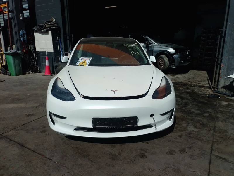 tesla model 3 del año 2023