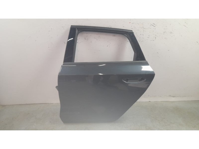 Recambio de puerta trasera izquierda para audi a3 sportback (8ya, 8yf) 30 tdi referencia OEM IAM 8Y4833051A  