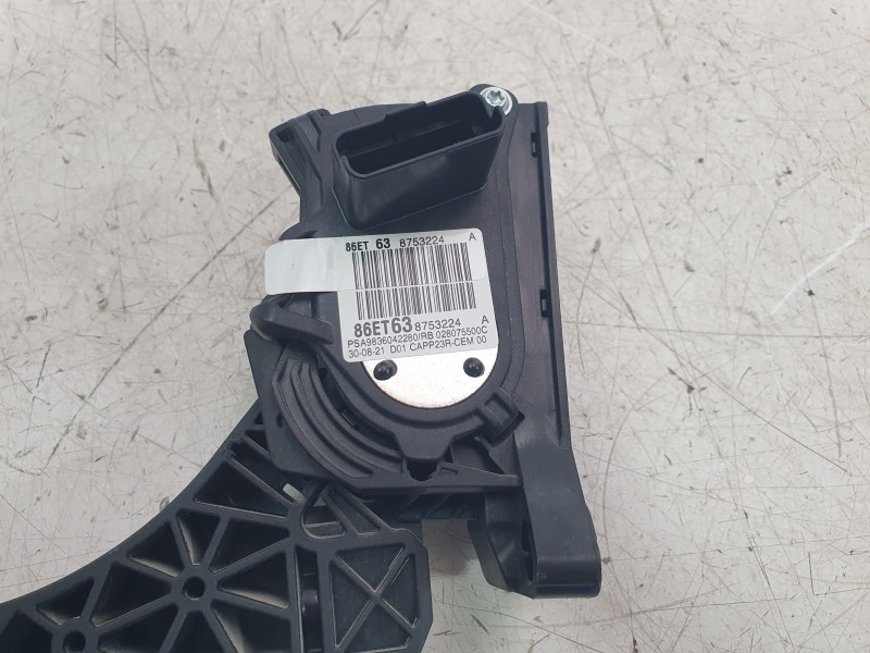 Recambio de potenciometro pedal para opel combo furgoneta/monovolumen (k9) 1.5 d referencia OEM IAM 9836042280  