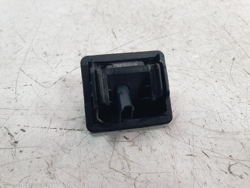 Recambio de camara vision trasera para opel combo furgoneta/monovolumen (k9) 1.5 d referencia OEM IAM 9809301180  