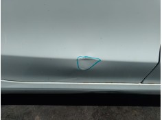 Recambio de puerta trasera derecha para tesla model 3 ev referencia OEM IAM    2