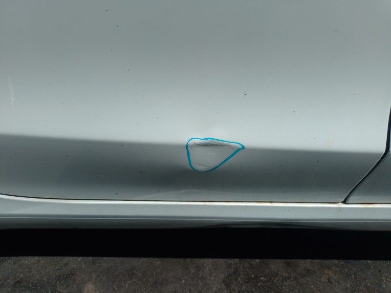 Recambio de puerta trasera derecha para tesla model 3 ev referencia OEM IAM   