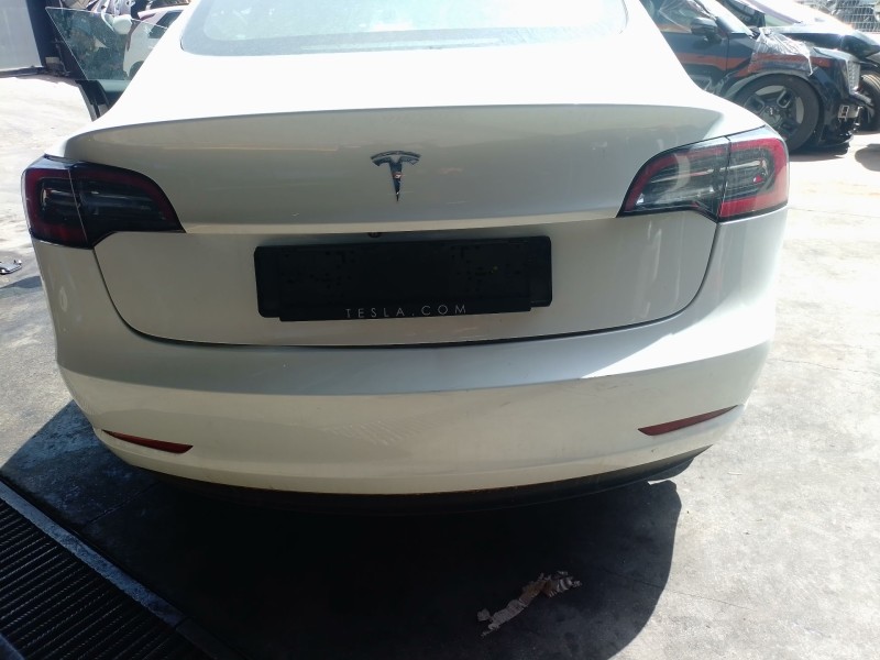 Recambio de paragolpes trasero para tesla model 3 ev referencia OEM IAM   
