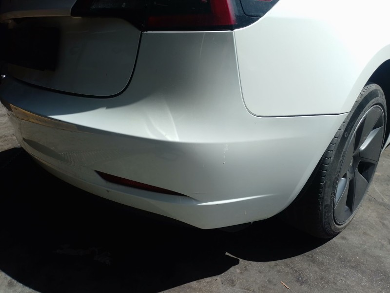 Recambio de paragolpes trasero para tesla model 3 ev referencia OEM IAM   