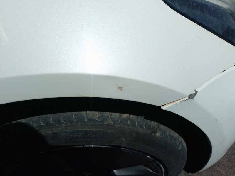 Recambio de aleta delantera derecha para tesla model 3 ev referencia OEM IAM   