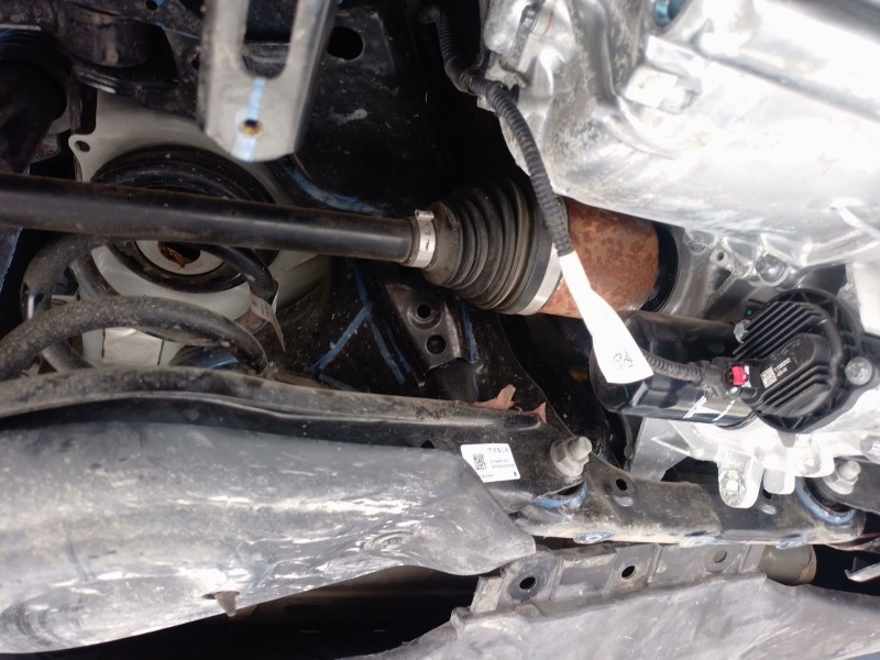 Recambio de transmision trasera derecha para tesla model 3 ev referencia OEM IAM   