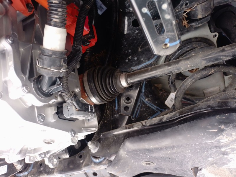 Recambio de transmision trasera izquierda para tesla model 3 ev referencia OEM IAM   