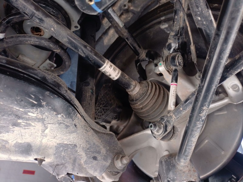 Recambio de transmision trasera izquierda para tesla model 3 ev referencia OEM IAM   