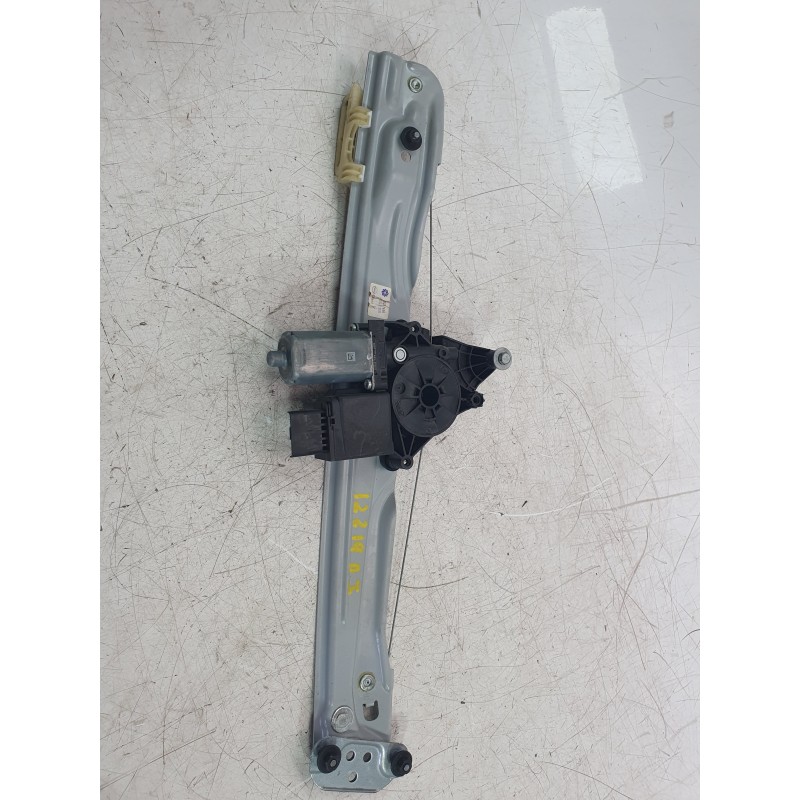 Recambio de elevalunas delantero izquierdo para opel crossland x / crossland (p17, p2qo) 1.2 (75) referencia OEM IAM 39227499  