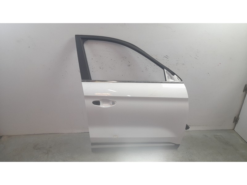 Recambio de puerta delantera derecha para mg zs 1.5 hybrid+ referencia OEM IAM 11407204  