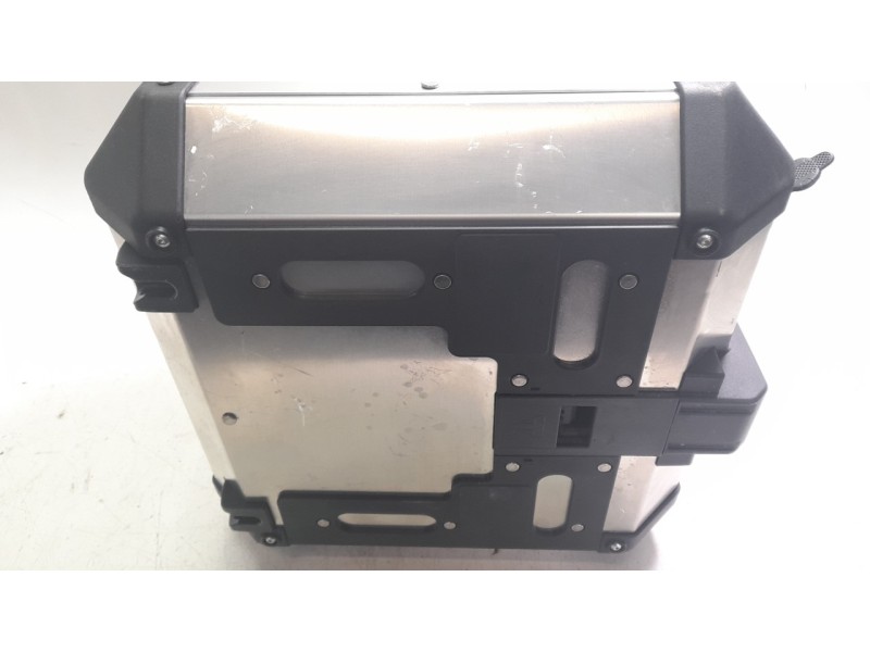 Recambio de portaequipajes para triumph tiger tiger 1200 gt pro (pv01) referencia OEM IAM A9500988  