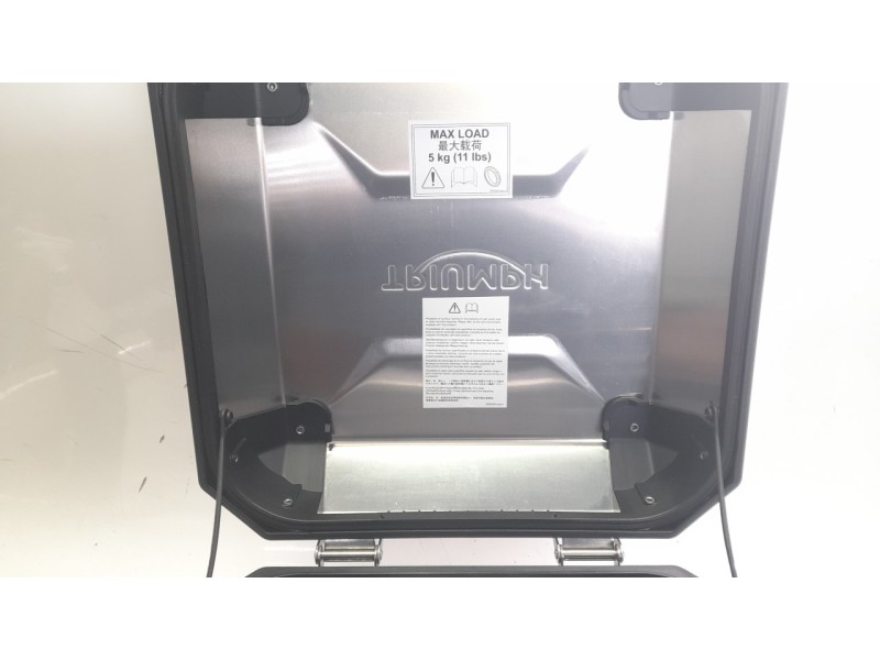 Recambio de portaequipajes para triumph tiger tiger 1200 gt pro (pv01) referencia OEM IAM A9500988  