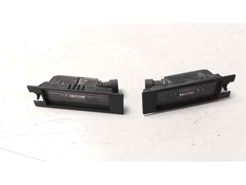 Recambio de piloto matricula para opel astra h ber. cosmo referencia OEM IAM 131399980  
