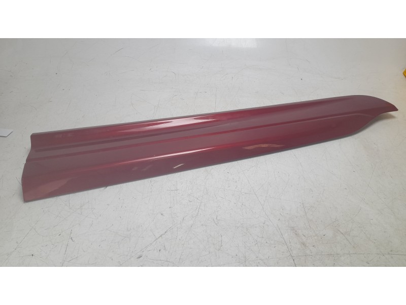 Recambio de puerta delantera izquierda para ford kuga titanium referencia OEM IAM 2768433  