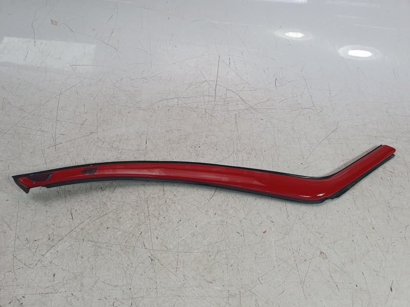 Recambio de moldura para opel crossland x / crossland (p17, p2qo) 1.2 (75) referencia OEM IAM 3900805080  