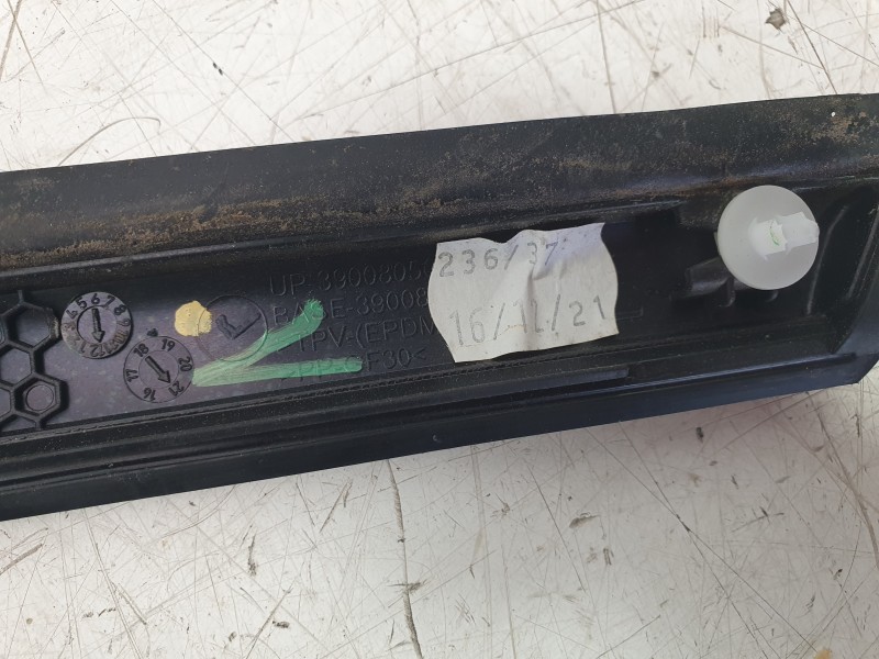 Recambio de moldura para opel crossland x / crossland (p17, p2qo) 1.2 (75) referencia OEM IAM 3900805080  