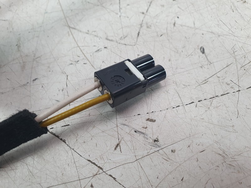 Recambio de antena para opel crossland x / crossland (p17, p2qo) 1.2 (75) referencia OEM IAM 39151091  