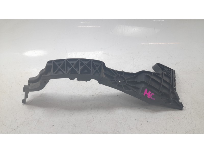 Recambio de soporte paragolpes trasero derecho para audi q3 sportback (f3n) 40 tdi quattro referencia OEM IAM 83A807454A  