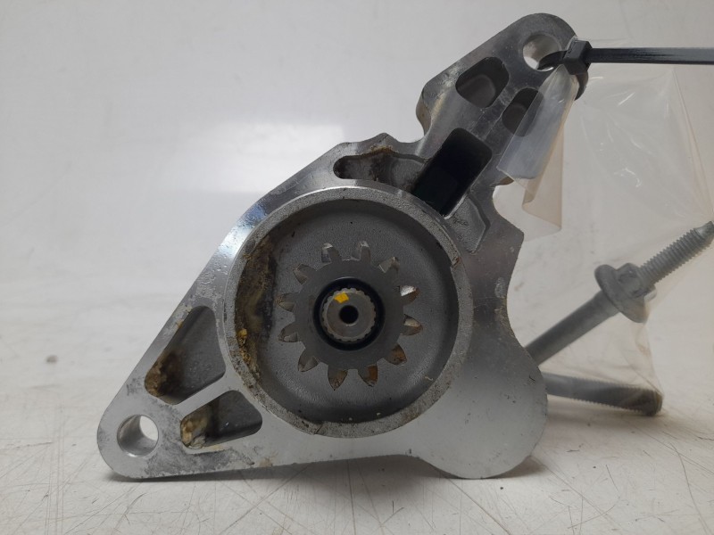 Recambio de motor arranque para land rover range rover evoque referencia OEM IAM L8D211001BC  ARF170141MC