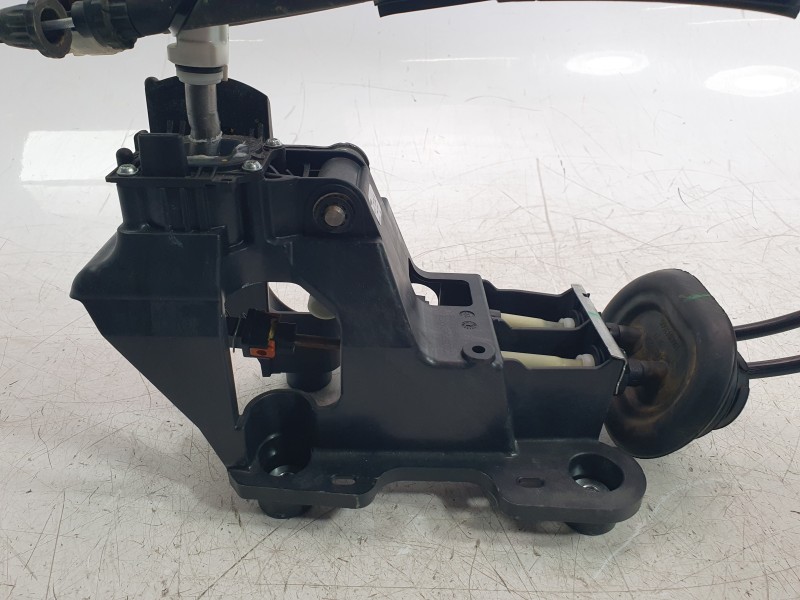 Recambio de palanca cambio para opel crossland x / crossland (p17, p2qo) 1.2 (75) referencia OEM IAM 9812238480  