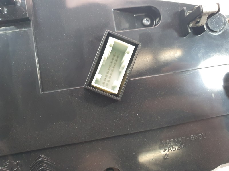 Recambio de cuadro instrumentos para opel crossland x / crossland (p17, p2qo) 1.2 (75) referencia OEM IAM 9842437680  