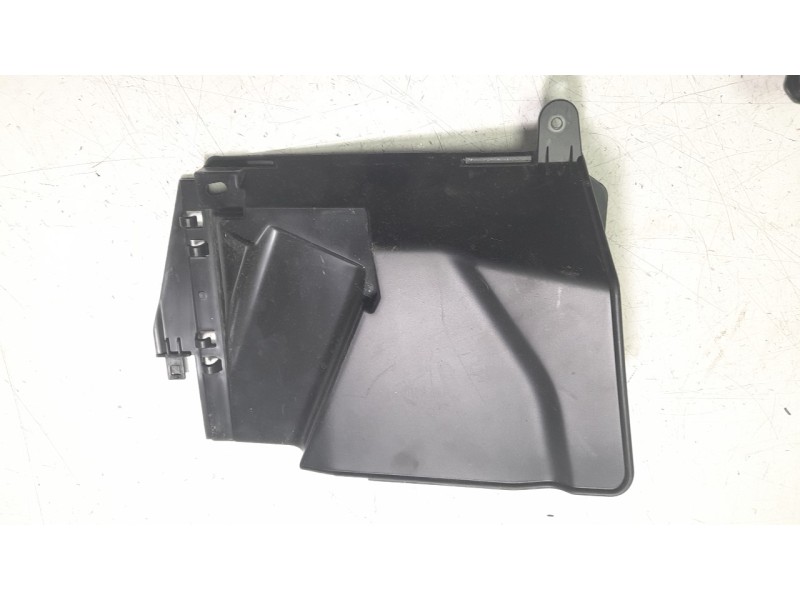 Recambio de moldura para triumph tiger tiger 1200 gt pro (pv01) referencia OEM IAM 2100947 T2100947 