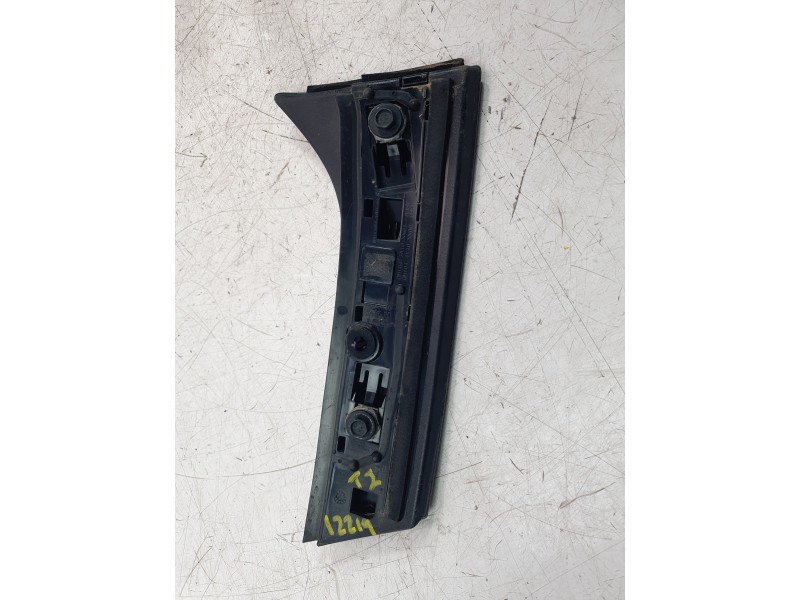 Recambio de moldura para opel crossland x / crossland (p17, p2qo) 1.2 (75) referencia OEM IAM 13481457  