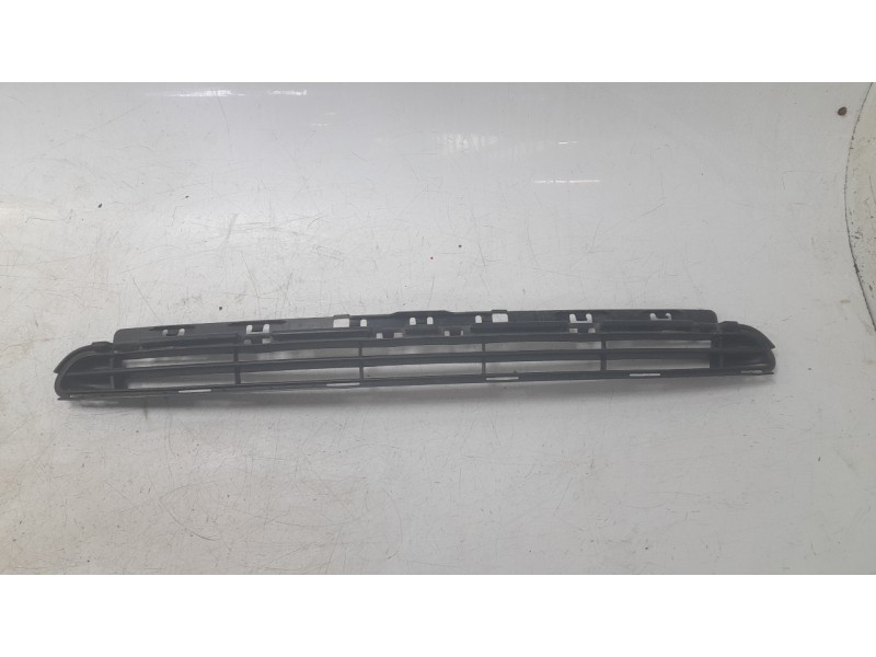 Recambio de rejilla paragolpes central para citroën c5 iii (rd_) 2.0 hdi 140 referencia OEM IAM 9682331677  