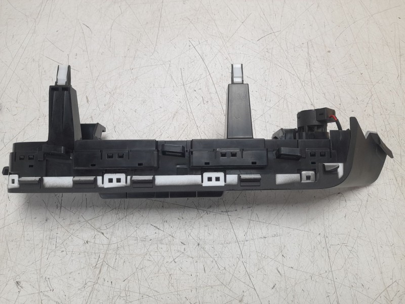 Recambio de mando climatizador para hyundai kona 1.0 t-gdi referencia OEM IAM 97250BE340  