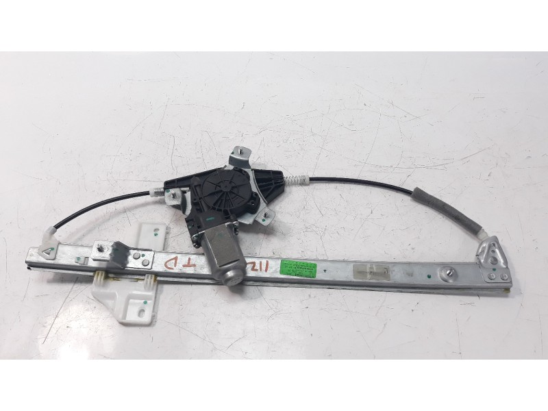 Recambio de elevalunas trasero derecho para mahindra kuv 100 2wd nxt referencia OEM IAM 0111HAZ00031N  