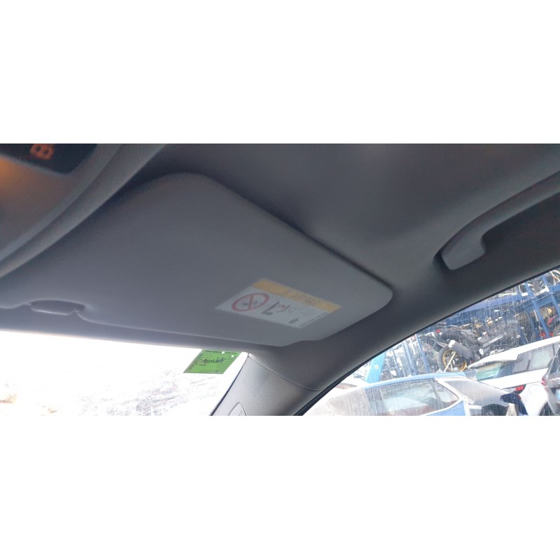 Recambio de parasol derecho para mercedes-benz clase gla (w156) gla 200 cdi (156.908) referencia OEM IAM 1768101600  