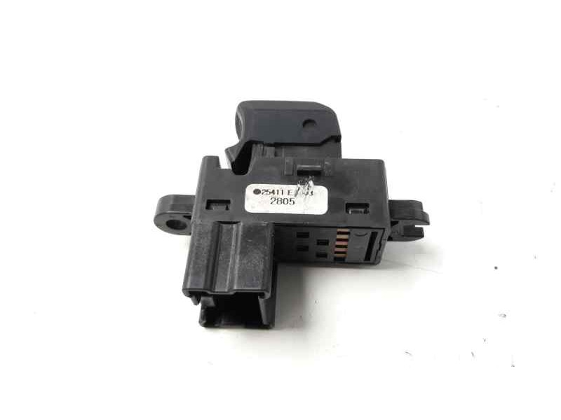 Recambio de mando elevalunas trasero izquierdo para nissan navara pick-up (d40m) 2.5 dci diesel cat referencia OEM IAM   