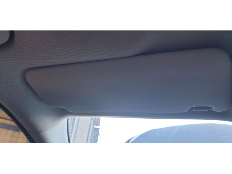 Recambio de parasol izquierdo para mercedes-benz clase gla (w156) gla 200 cdi (156.908) referencia OEM IAM 17681015009H43  