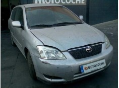 toyota corolla (e12) del año 2001 2