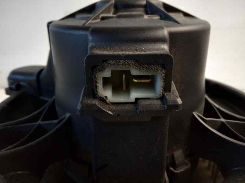 Recambio de ventilador calefaccion para kia cee´d active referencia OEM IAM F00S3B2474  