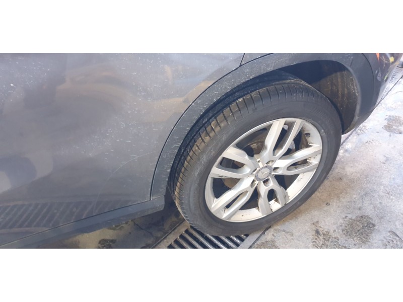 Recambio de mangueta trasera izquierda para mercedes-benz clase gla (w156) gla 200 cdi (156.908) referencia OEM IAM 2463503541  