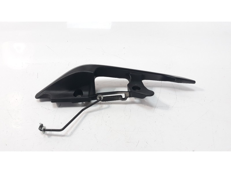 Recambio de portaequipajes para honda nc 750 referencia OEM IAM 77330MJJD10  