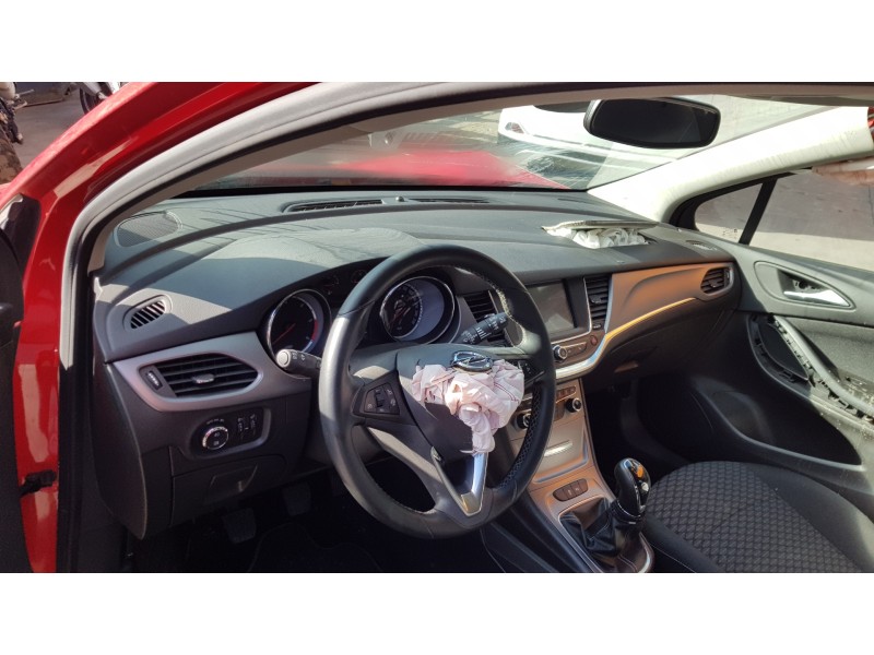 opel astra k lim. 5türig del año 2017