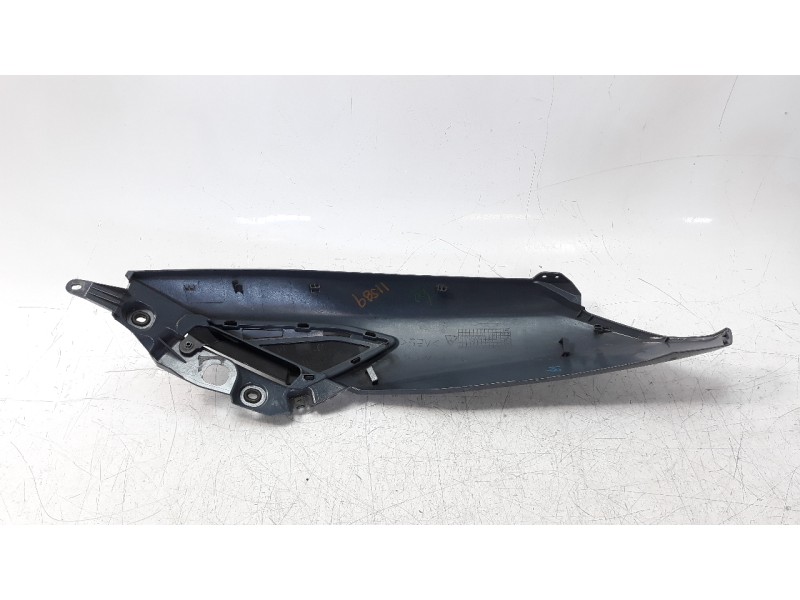 Recambio de moldura para yamaha nmax nmax 125 referencia OEM IAM B6HF172100P4  
