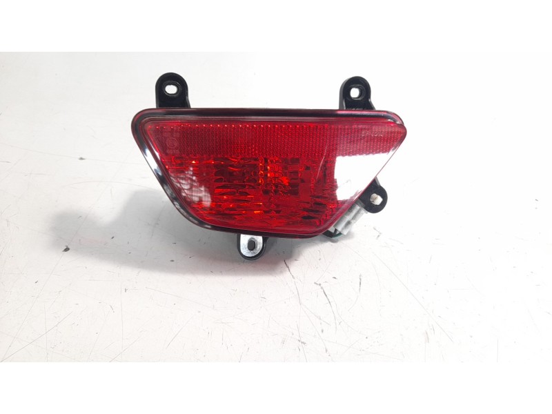 Recambio de faro antiniebla trasero izquierdo para mahindra kuv 100 2wd nxt referencia OEM IAM 1703FAA00371N  